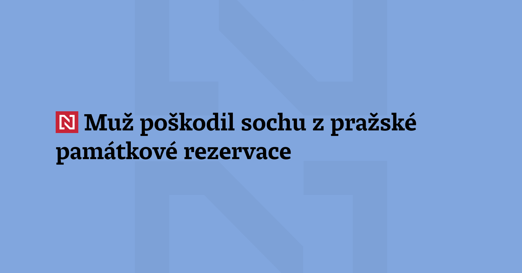 Na začátku července poškodil muž památnou sochu Winstona Churchilla v centru...