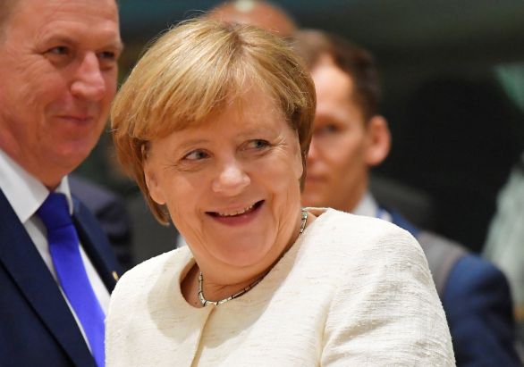 Německá kancléřka Angela Merkelová se usmívá na summitu evropských špiček v Bruselu, 18. 10. 2018. Foto: REUTERS/Toby Melville