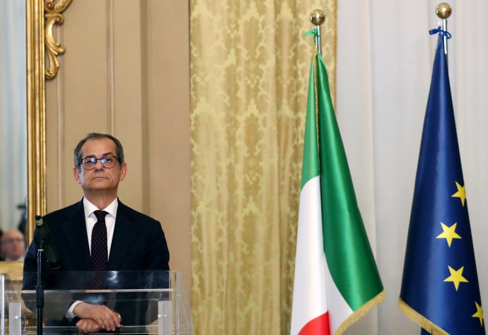 Italský ministr hospodářství a financí Giovanni Tria, nestraník a akademik. Foto: Alessandro Bianchi, Reuters