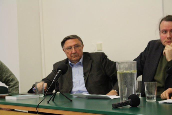 Alojz Lorenc na debatě Fakulty sociálních věd Univerzity Karlovy na téma 17. listopad. Foto: Petr Blažek