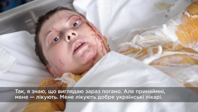 Nedlouho před smrtí ukrajinská aktivistka Jekatěrina Gandzjuk mluvila o tom, že ji léčí výborní ukrajinští lékaři. Zdroj: facebook Хто замовив Катю Гандзюк?