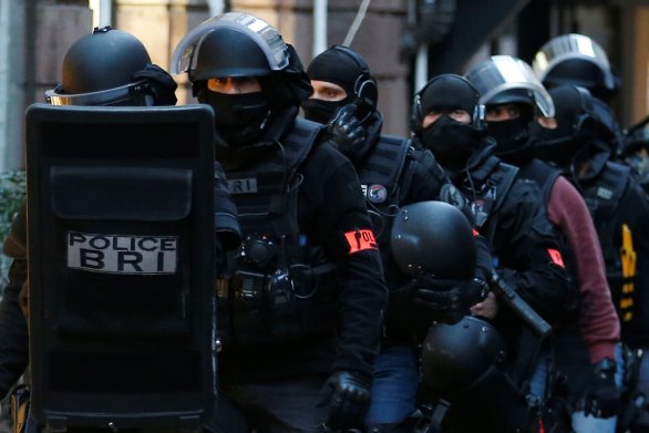 Speciální policjení jednotky v ulicích Štrasburku. Foto: Vincent Kessler, Reuters