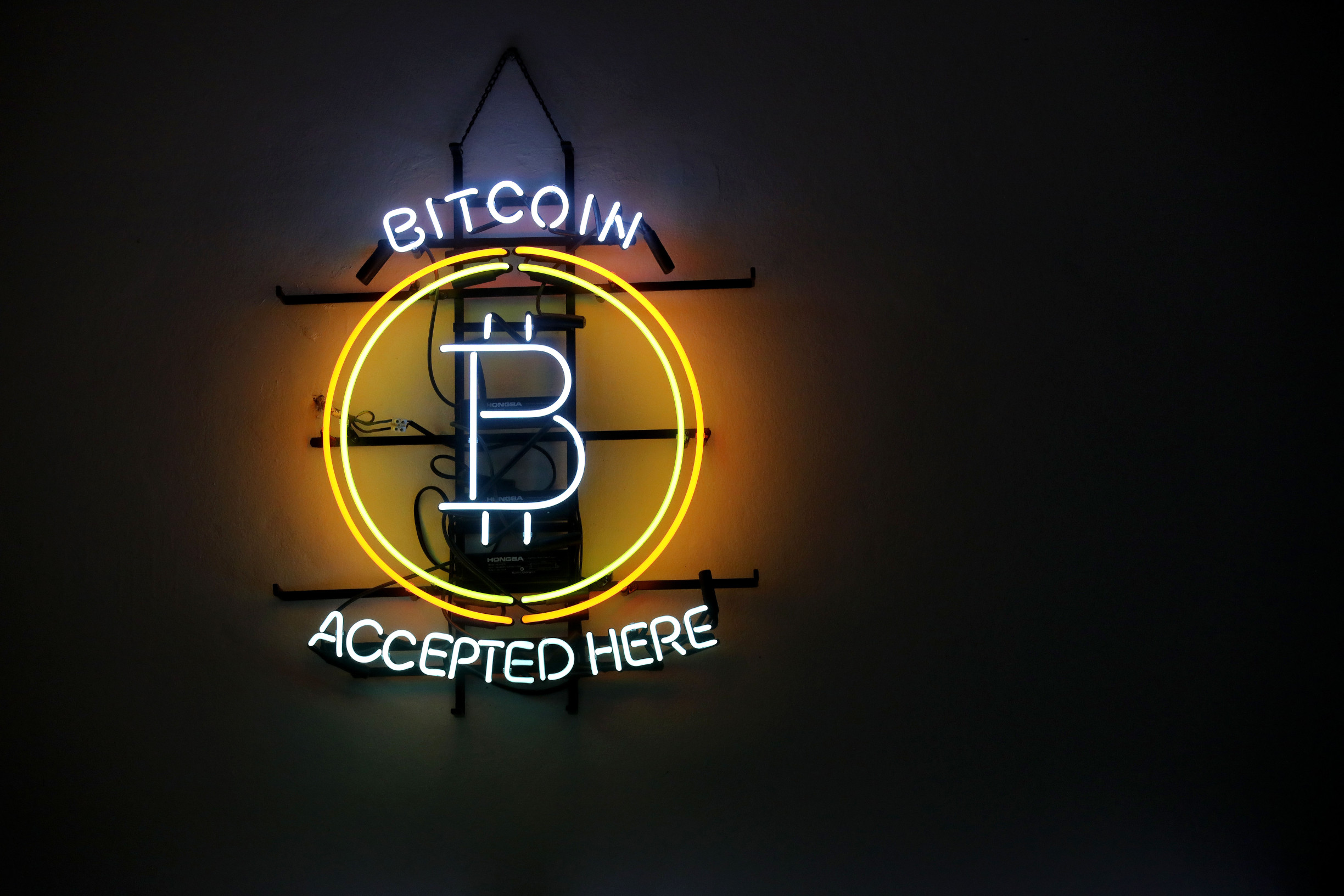 Studio N: Co se to děje s Bitcoinem — Deník N