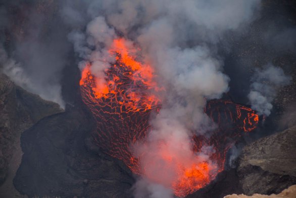 Sopka Nyamuragira na východě DR Kongo, nejaktivnější africký vulkán. Foto: Pierre Burgi, Unsplash