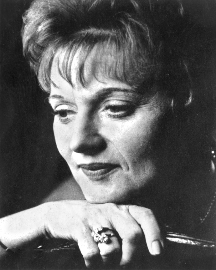 Muriel Sparková v době, kdy publikovala recenzovaný román. Foto: ČTK