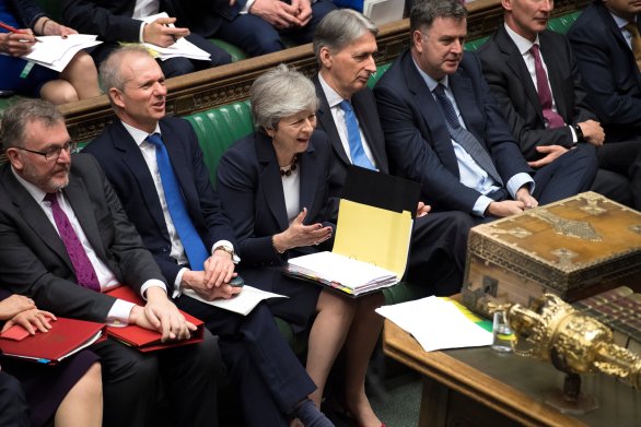 Britská premiérka Theresa Mayová zažila už třetí porážku v hlasování o dohodě s EU o brexitu. Foto: Jessica Taylorová / UK Parliament / Reuters