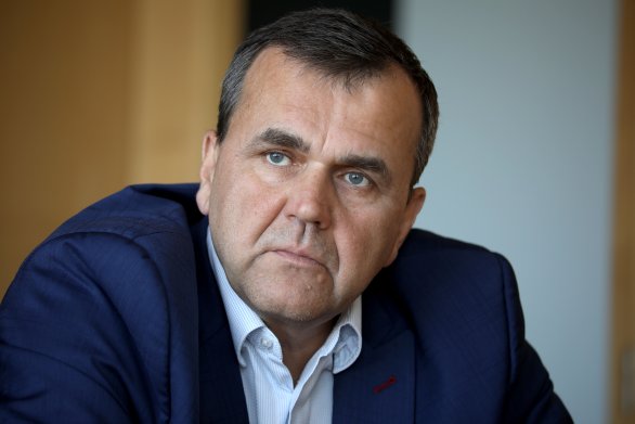 „Vím, že to zní špatně v kontextu těchto dvou nehod, ale létání je pořád velmi bezpečné. Právě proto, že se systém umí učit ze svých chyb.“ Foto: Ludvík Hradilek, Deník N