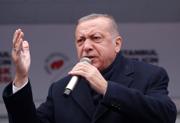 Turecký prezident na setkání s příznivci. Foto: Murad Sezer, Reuters