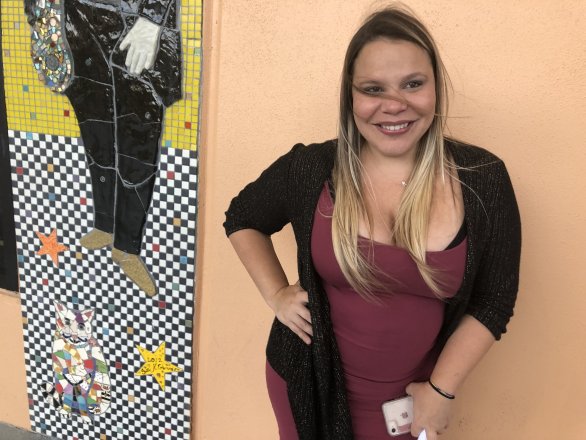 Yda Gomez si poblíž Miami založila pobočku své restaurace ve Venezuele. V listopadu čeká druhé dítě, to už bude rovnou mít americké občanství. Foto: Jana Ciglerová, Deník N
