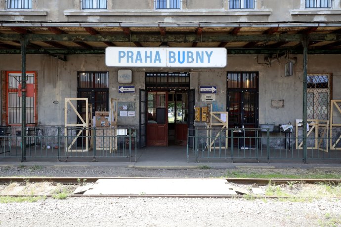 Přestavbu nádraží Praha-Bubny zaplatí místo hlavního města stát. Foto: Ludvík Hradilek, Deník N