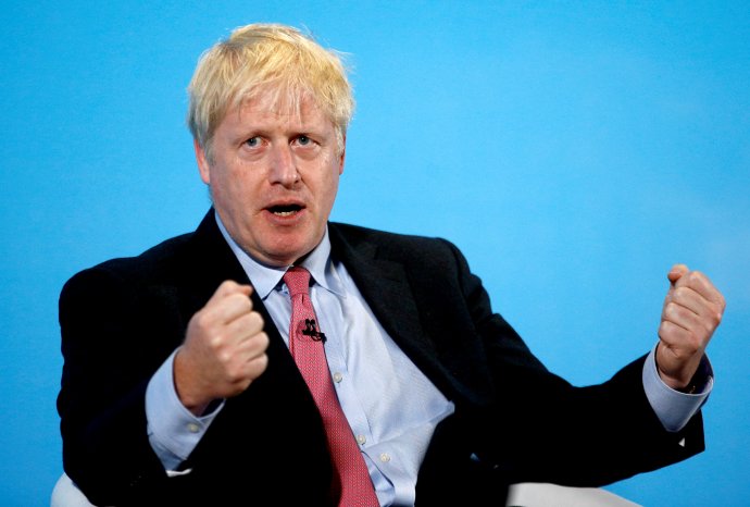Boris Johnson při stranickém mítinku v rámci voleb nového lídra Konzervativní strany v britském Maidstone 11. července 2019. Foto: Henry Nicholls, Reuters