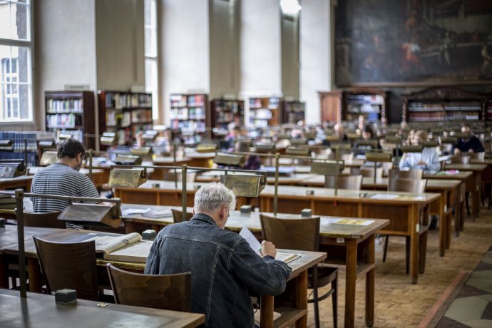 Studovny v knihovnách se mohou opět otevřít. Přístupné ale nebudou zdaleka všude. Foto: Gabriel Kuchta, Deník N