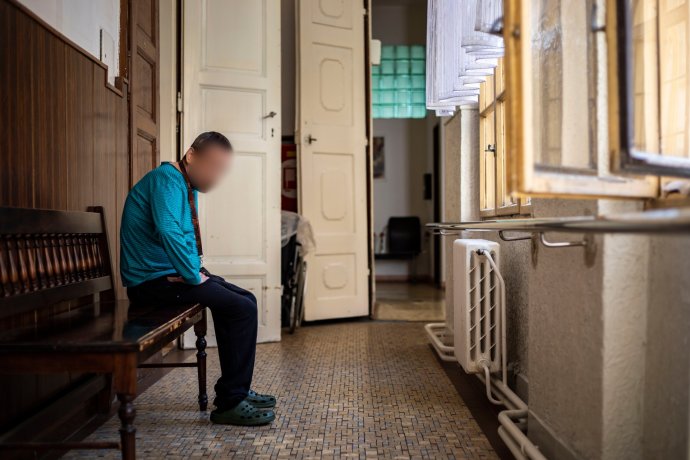 Lidé s postižením stále nejčastěji končí v ústavních zařízeních, kde často přicházejí o svá základní práva. Foto: Gabriel Kuchta, Deník N