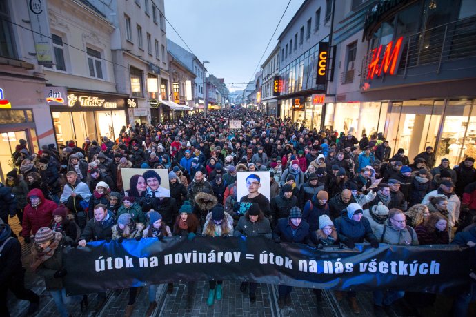Z demonstrací za slušné Slovensko po vraždě novináře Kuciaka a jeho snoubenky. Foto: Tomáš Benedikovič, Denník N