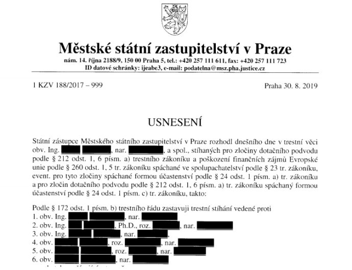 Titulní strana Šarochova usnesení. Foto: archiv Deníku N