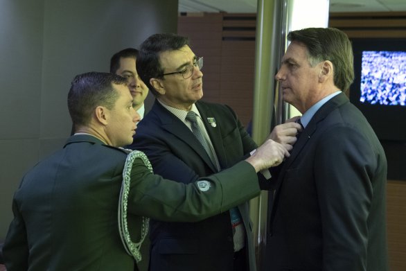 Brazilský prezident Jair Bolsonaro se spolupracovníky před projevem ve Valném shormáždění OSN 24. záři 2019. Foto Eskinder Debebe, OSN