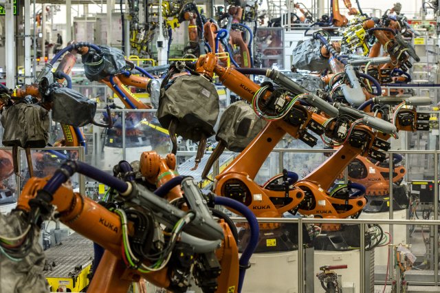 Výrobu v automobilce Škoda Auto limitují problémy v dodavatelských řetězcích. Foto: ČTK