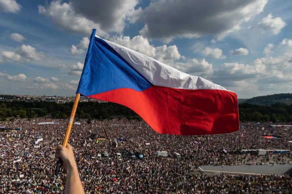 Vítěz Czech Press Photo 2019, Demonstrace na Letné Autor: Lukáš Bíba Zdroj: Czech Press Photo