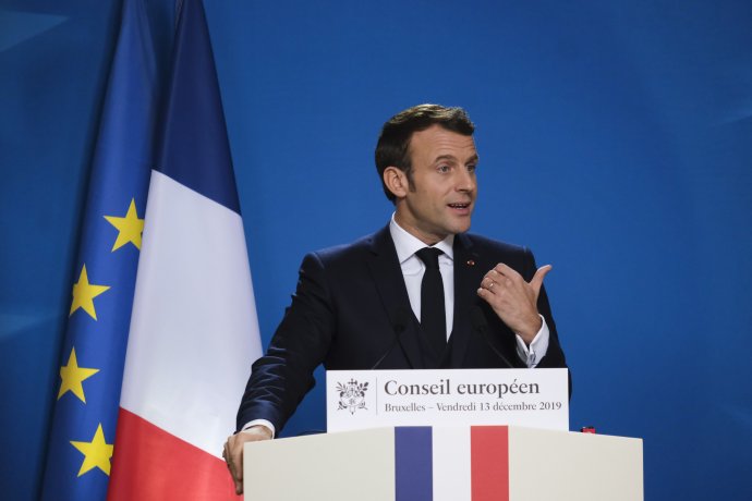 Francouzský prezident Macron po summitu EU v Bruselu. Foto: EU