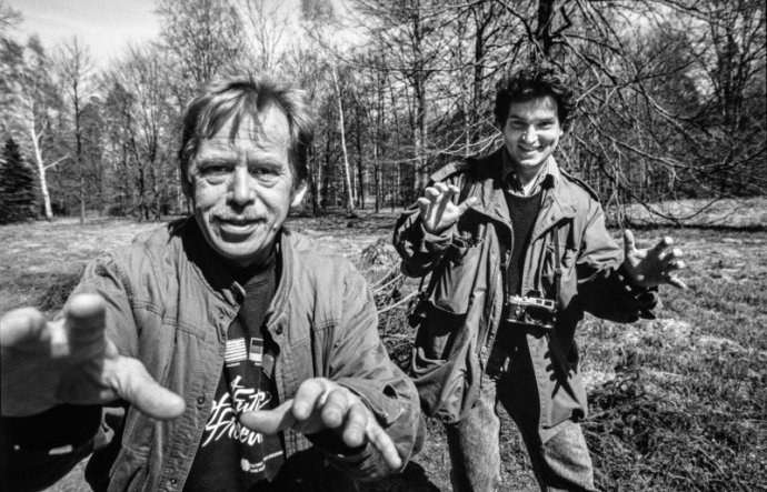 President Vaclav Havel and me (photographer Tomki Nemec(26) in Lany, 1990