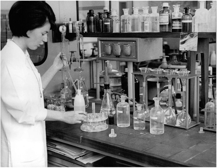 Jedna z milionů laboratoří, v nichž nesmělo chybět Grignardovo činidlo. Foto: IAEA via Flickr