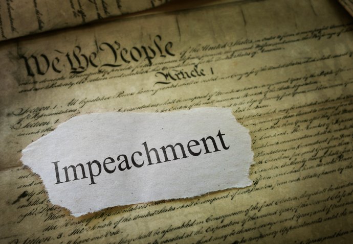 Opravdu si proces impeachmentu a úlohu kongresmanů při něm takto představovali otcové-zakladatelé, kteří Spojeným státům dali ústavu? Foto: Adobe Stock