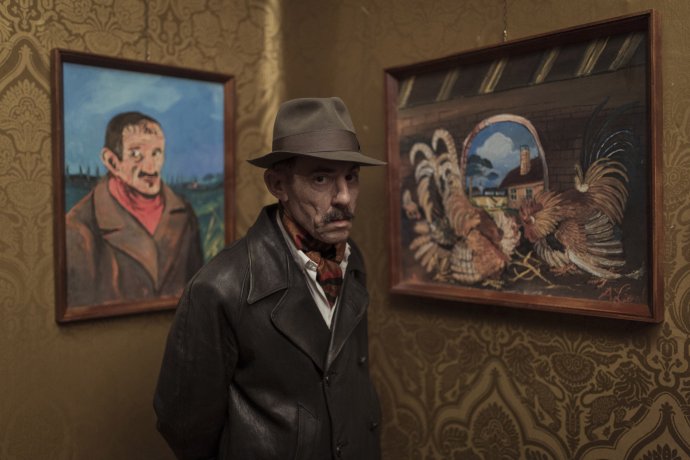 Italský film Ukrytý (Hidden Away) pojednává o naivistickém švýcarsko-italském malíři Antoniu Ligabueovi. Foto: Chico De Luigi