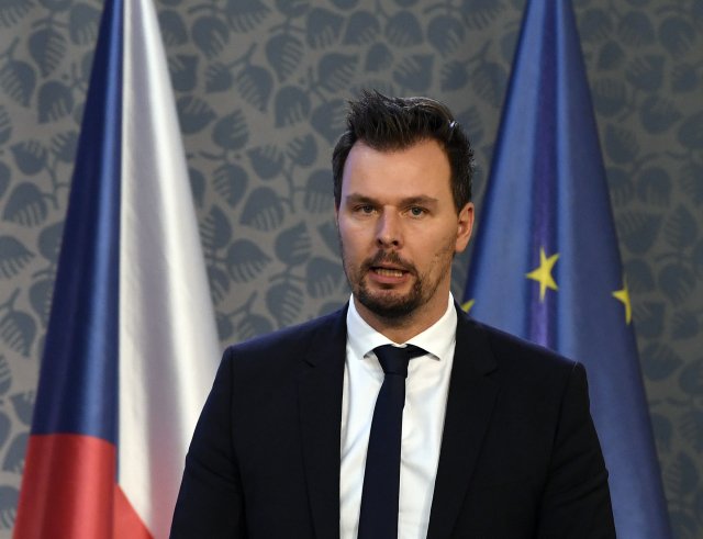 Vládní zmocněnec pro IT a digitalizaci Vladimír Dzurilla má za vládu na starosti kooperaci aktivit soukromých firem, které nabízejí státu softwarová řešení pro boj s koronavirem. Foto: ČTK