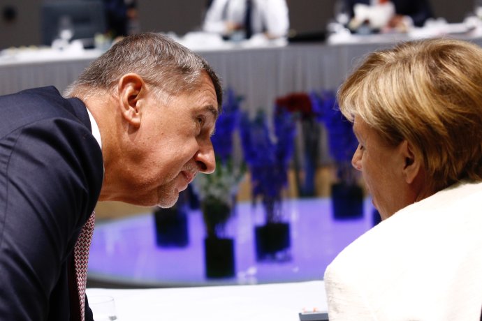 Andrej Babiš a Angela Merkelová na summitu EU v říjnu 2018. Foto: EU