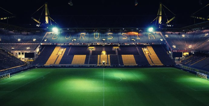 Prázdný stadion Borussie Dortmund, Signal Iduna Park. Foto: Marvin Ronsdorf, Unsplash