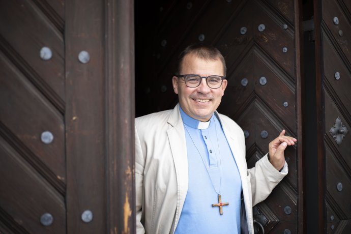 Biskup Tomáš Holub. Foto: Gabriel Kuchta, Deník N