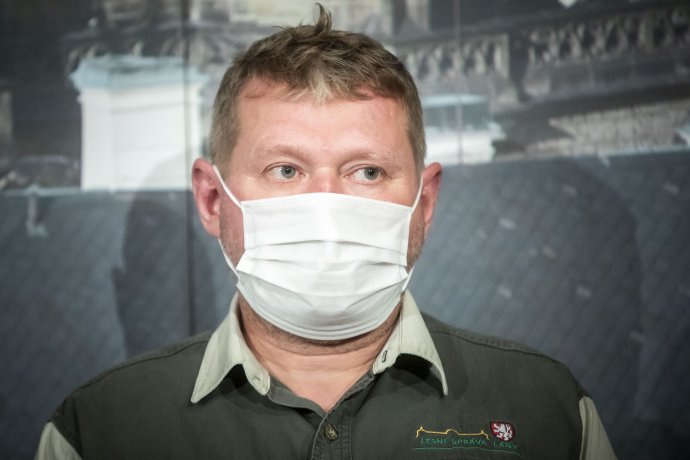 Ředitel Lesní správy Lány Miloš Balák. Foto: Gabriel Kuchta, Deník N