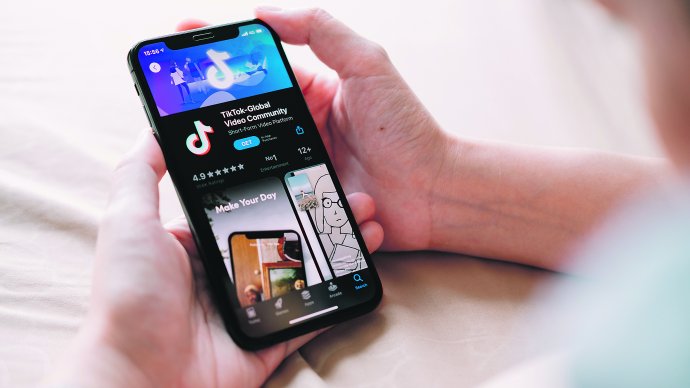 Čínská aplikace TikTok, o jejíž další osud se v těchto dnech hraje. Foto: Adobe Stock