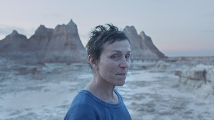 Frances McDormandová ve vítězném snímku Země nomádů. Foto: Searchlight Pictures