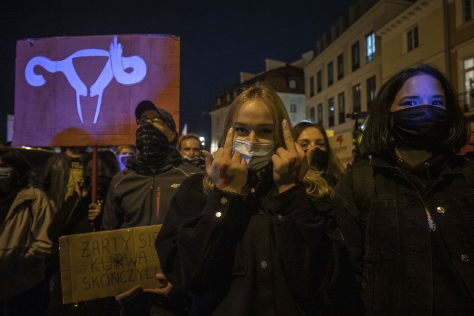 Říjnový protivládní protest ve Varšavě kvůli zákonu o potratech. Foto: Gabriel Kuchta, Deník N