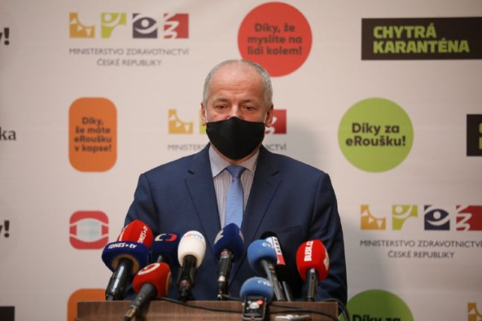 Ministr zdravotnictví Roman Prymula na tiskové konferenci. Foto: Ludvík Hradilek, Deník N