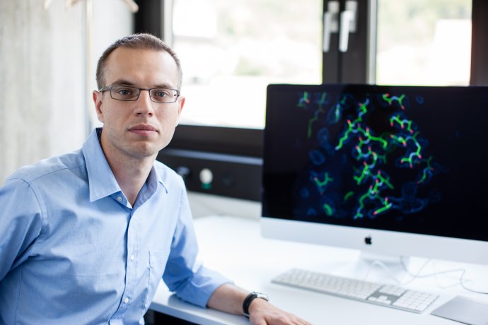 Spoluautor "genetických nůžek", tedy metody Crispr-Cas9, Martin Jínek. Foto: Jos Schmid/Univeristät Zürich