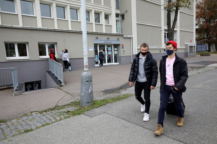 Studenti na strahovských kolejích. Foto: Ludvík Hradilek, Deník N