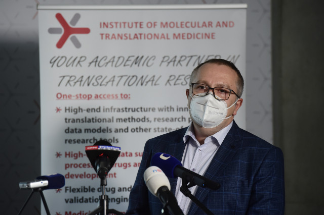Bývalý národní koordinátor testování, lékař Marián Hajdúch kritizuje současný přístup vlády k očkovaným. Foto: ČTK
