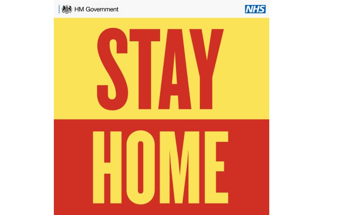 Stay home. Zůstaňte doma. Propagační plakát britské vlády z dubna 2020. Foto: facebook britské vlády, 10downingstreet