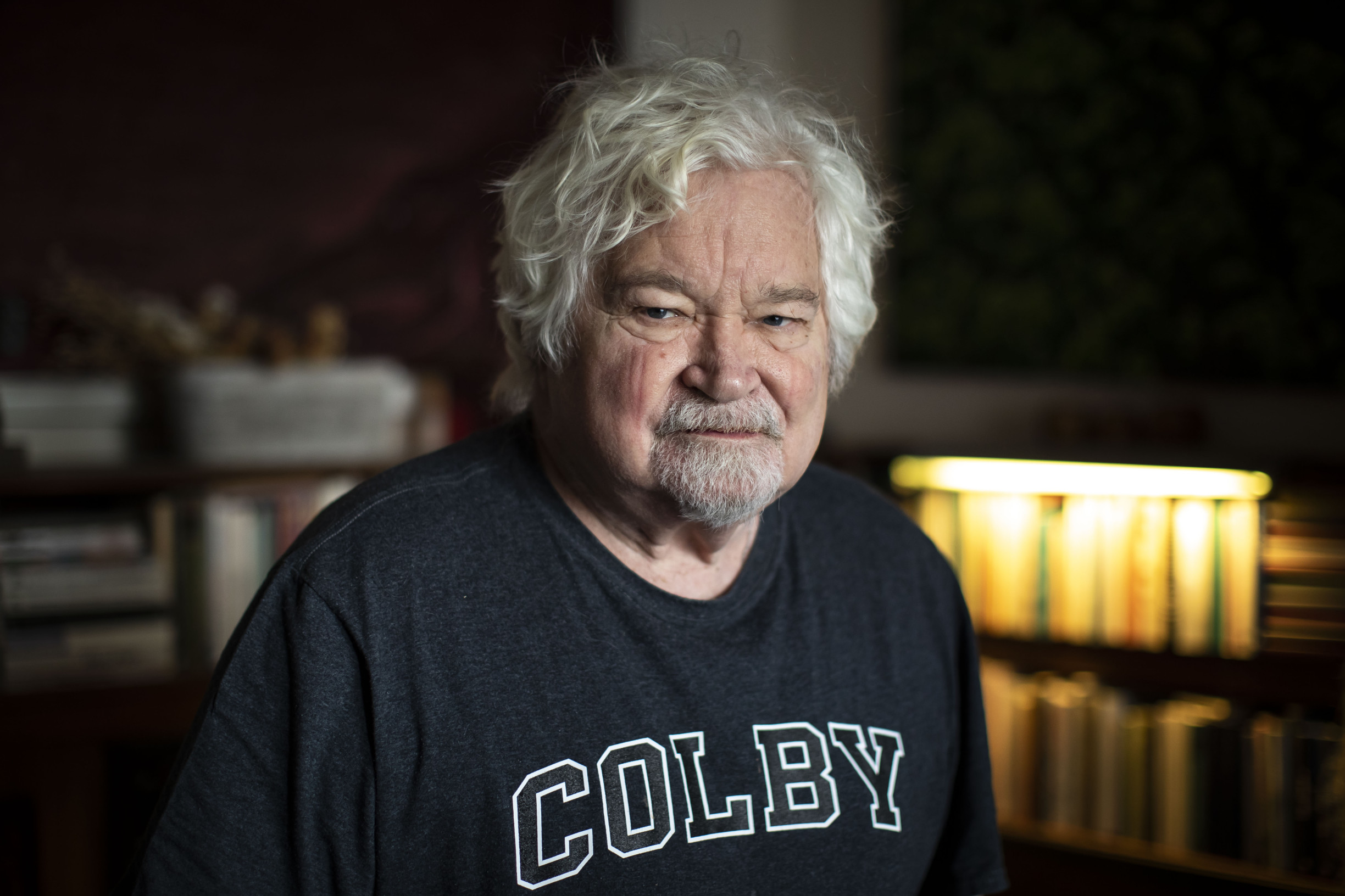 „Při pohledu na Fialu jsem trpěl jako zvíře. Bartoš neumí ve větě udělat tečku.“ Pithart hodnotí volby