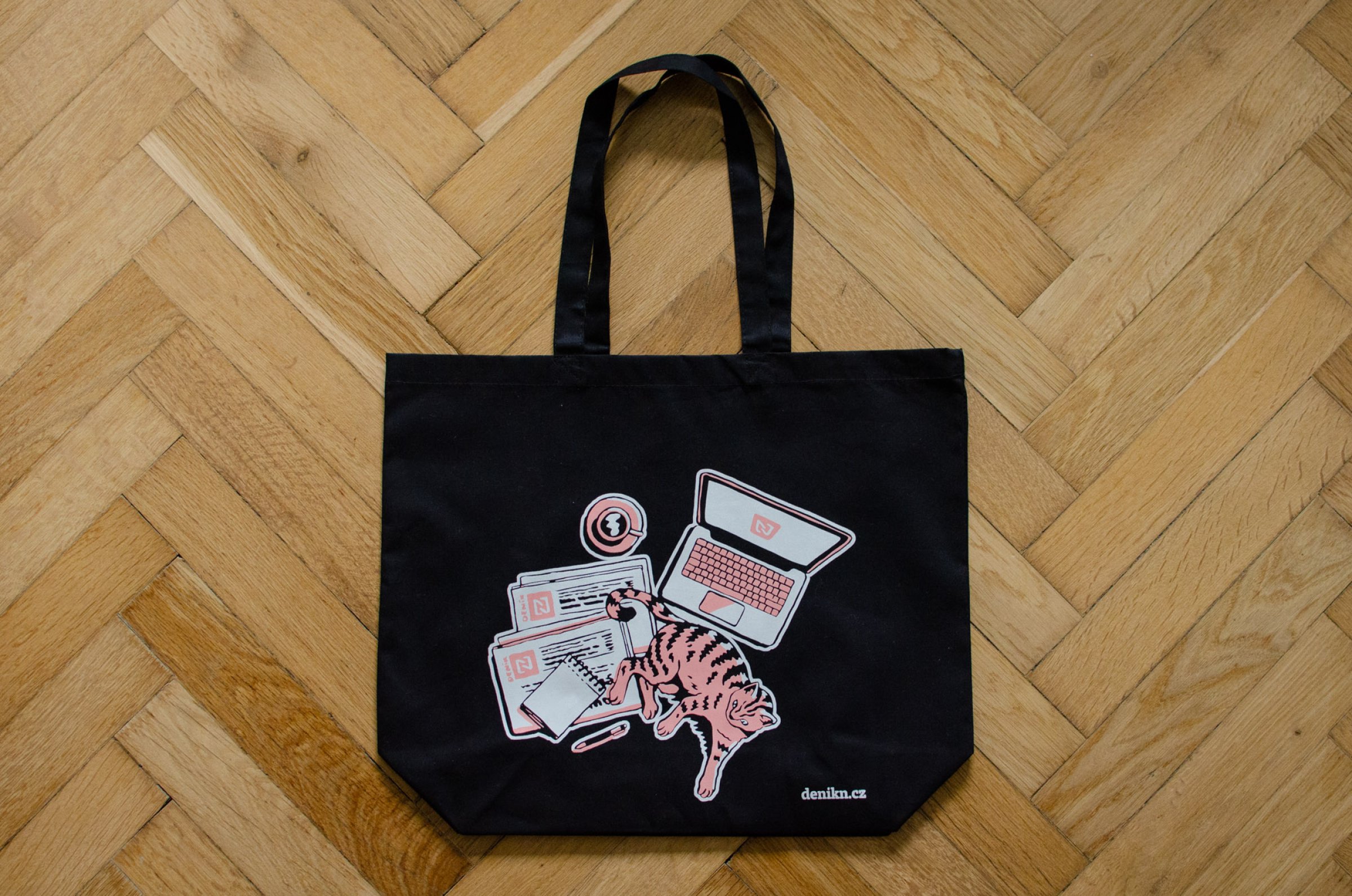 Taška černá „Kočka“