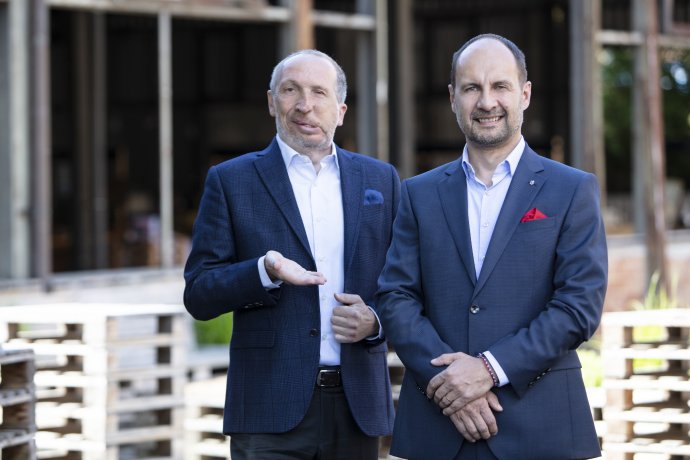 Předseda moravskoslezské krajské organizace hnutí Trikolóra Petr Viktorýn (vpravo). Foto: Trikolóra