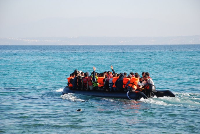 Migranti směřující k evropským břehům. Foto: Petra Procházková, Deník N