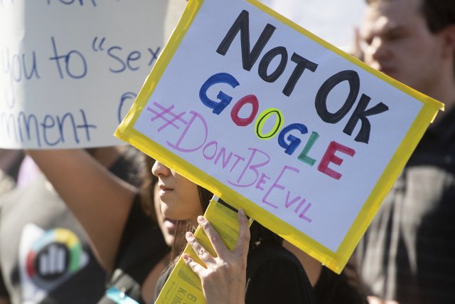 Demonstrace proti Googlu v USA v roce 2018. Foto: ČTK / AP Photo / Noah Berger