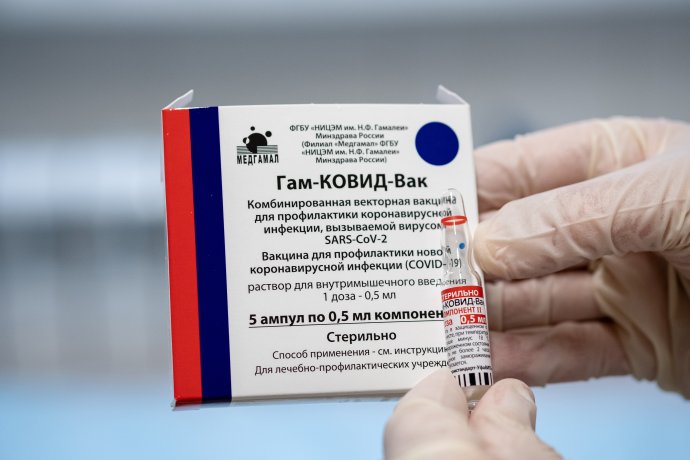 Ruská vakcína Sputnik V (Gam-Kovid-Vak) proti viru SARS-CoV-2. Foto: Azuirita, Adobe Stock