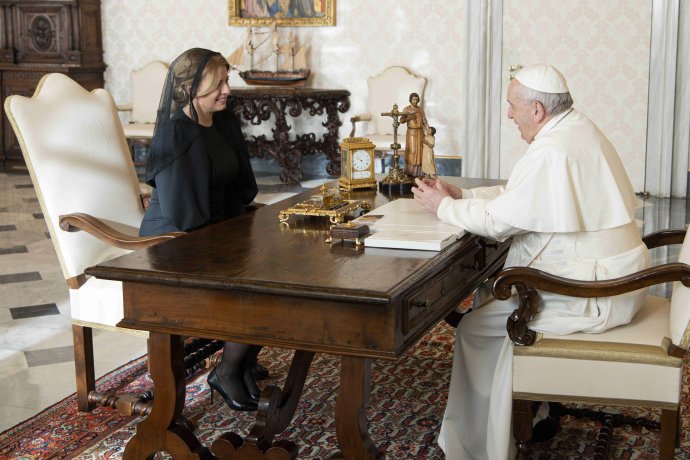 Slovenskou prezidentku Čaputovou přijal papež František ve Vatikánu 14. prosince 2020. Foto: IPA / Sipa USA / Reuters