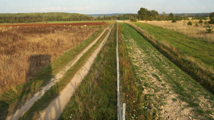 Místo přímo na litevsko-běloruské hranici v roce 2013. Foto: Hervé Dez, Wikimedia Commons, CC BY-SA 3.0