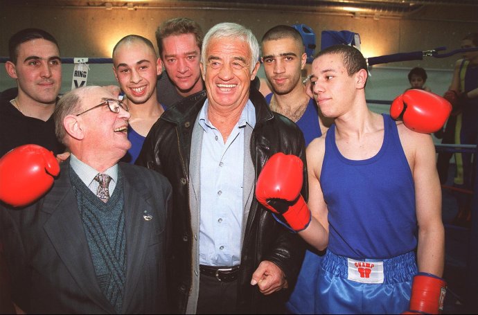 Jean-Paul Belmondo byl celoživotním fanouškem boxu. Během dospívání si vyzkoušel i amatérské zápasy. Foto: ČTK/ABACA
