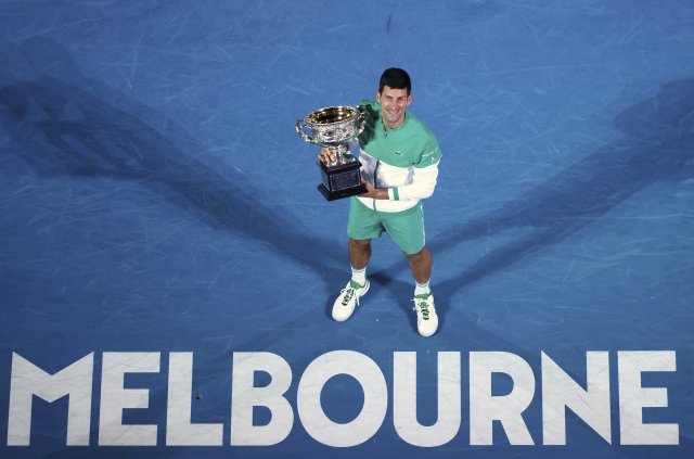 Loňské vítězství na Australian Open patrně Djokovič obhajovat nebude. Foto: ČTK/AP